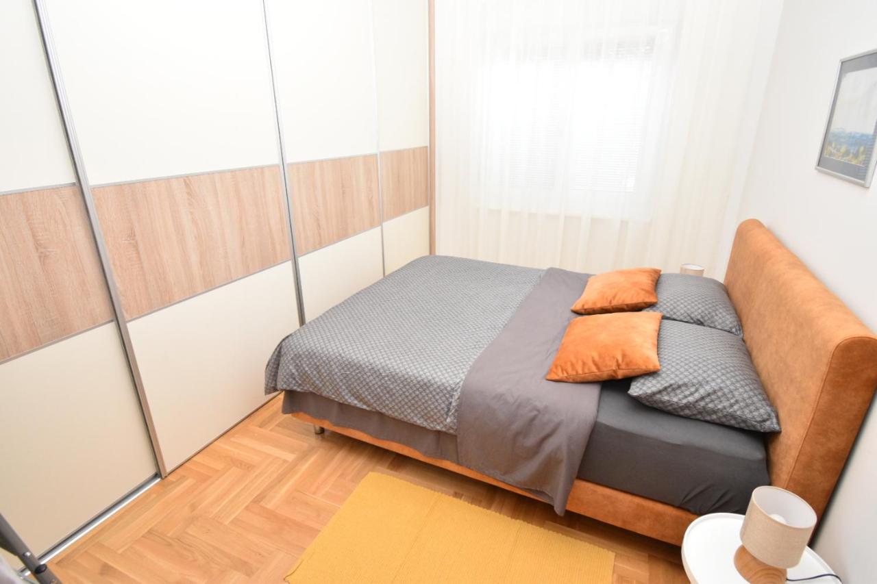 Ferienwohnung Nerium Zadar Exterior foto